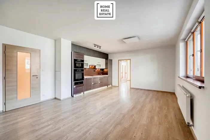 Prodej bytu 3+kk, Praha - Libeň, Nad Rokoskou, 77 m2