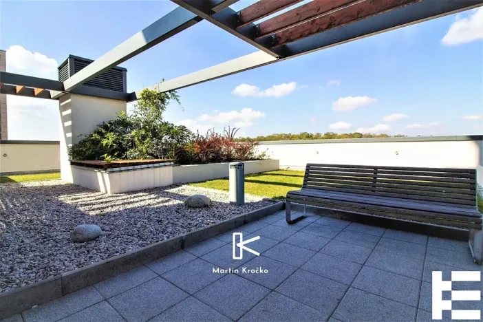 Pronájem bytu 2+kk, Praha - Žižkov, Olšanská, 52 m2