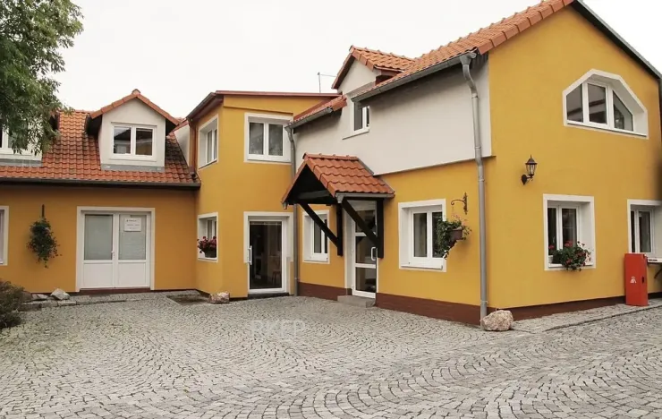 Pronájem kanceláře, Praha - Řepy, Žalanského, 40 m2