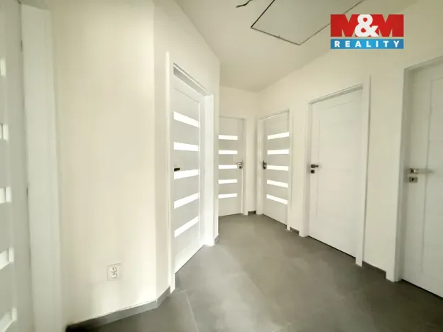 Prodej rodinného domu, Podbořany, Doupovská, 120 m2