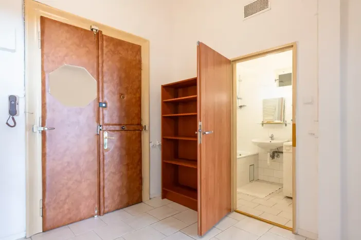 Pronájem bytu 2+kk, Praha - Smíchov, Pecháčkova, 63 m2