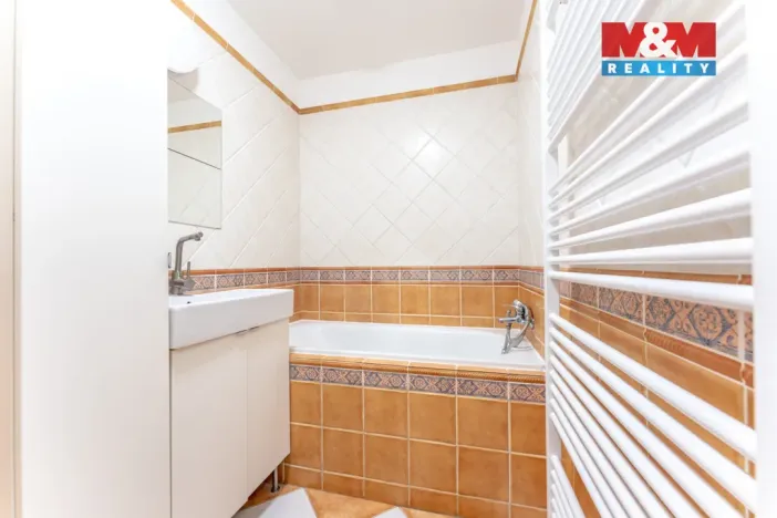 Prodej bytu 3+kk, Klecany, V Honech, 68 m2