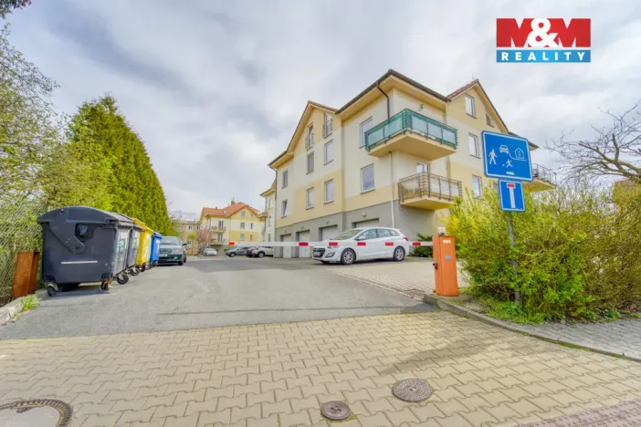 Pronájem bytu 1+kk, Štěnovice, Čižická, 28 m2