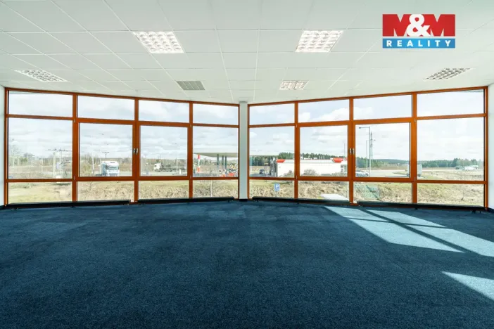 Pronájem obchodního prostoru, Žďár nad Sázavou - Žďár nad Sázavou 1, Brněnská, 1224 m2