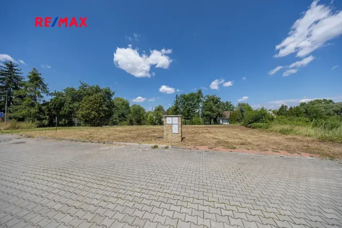 Prodej pozemku pro bydlení, Praha - Šeberov, K Újezdu, 695 m2