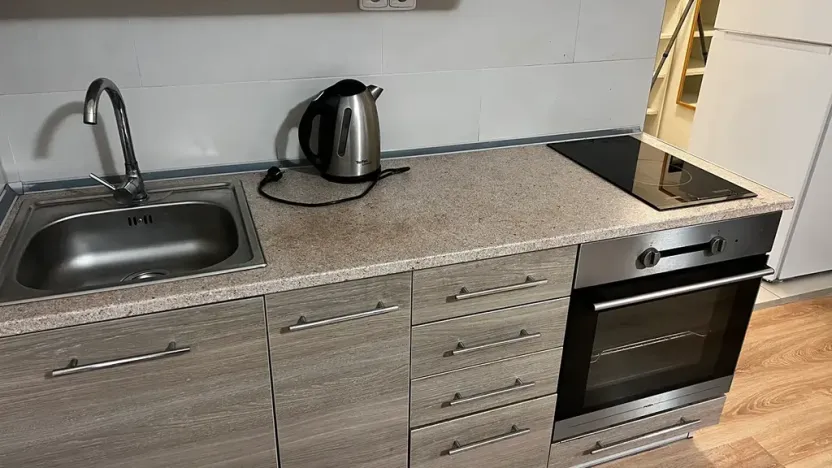 Pronájem bytu 1+kk, Praha - Radotín, Vrážská, 25 m2