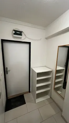 Pronájem bytu 1+kk, Praha - Radotín, Vrážská, 25 m2