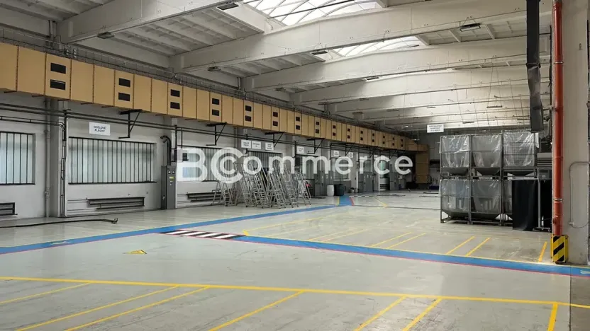 Pronájem skladu, Brno, Vídeňská, 2960 m2