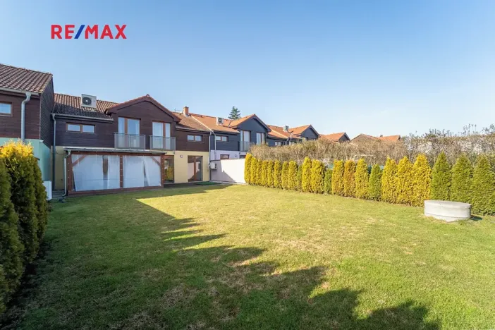 Prodej rodinného domu, Nupaky, Kruhová, 161 m2