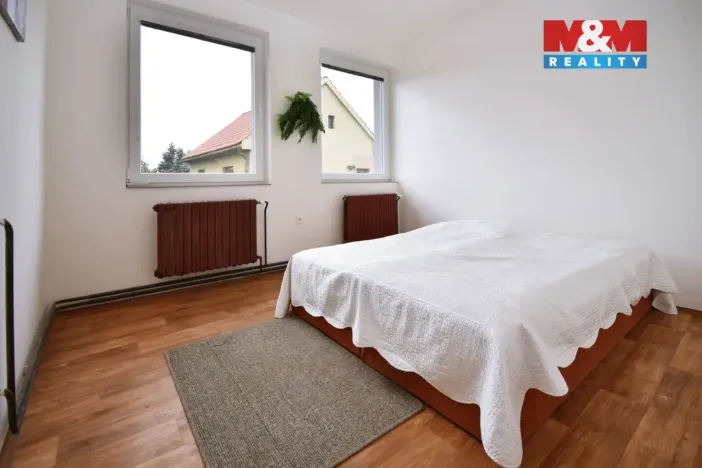 Prodej rodinného domu, Libiš, 300 m2
