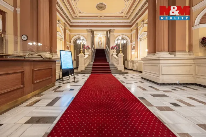 Pronájem kanceláře, Praha - Vinohrady, náměstí Míru, 41 m2