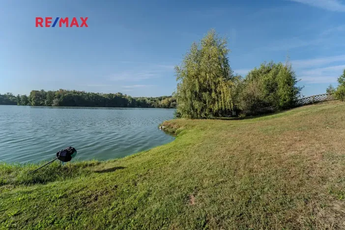 Prodej pozemku pro bydlení, Sadská, 1278 m2