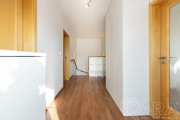 Prodej rodinného domu, Dolní Břežany, K Písnici, 98 m2