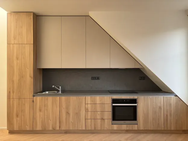 Pronájem bytu 2+kk, Praha - Libeň, U pošty, 55 m2