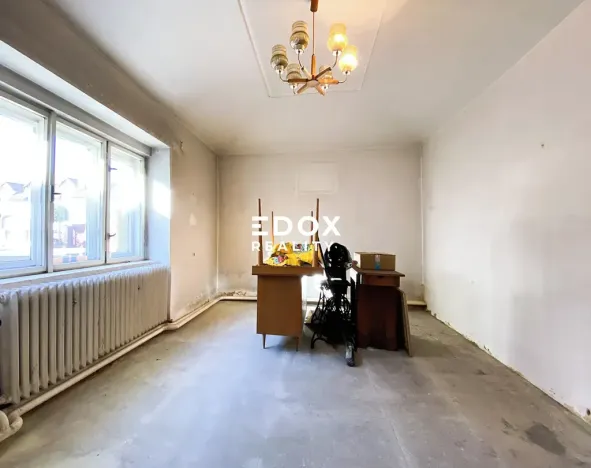 Prodej rodinného domu, Ořech, Karlštejnská, 174 m2