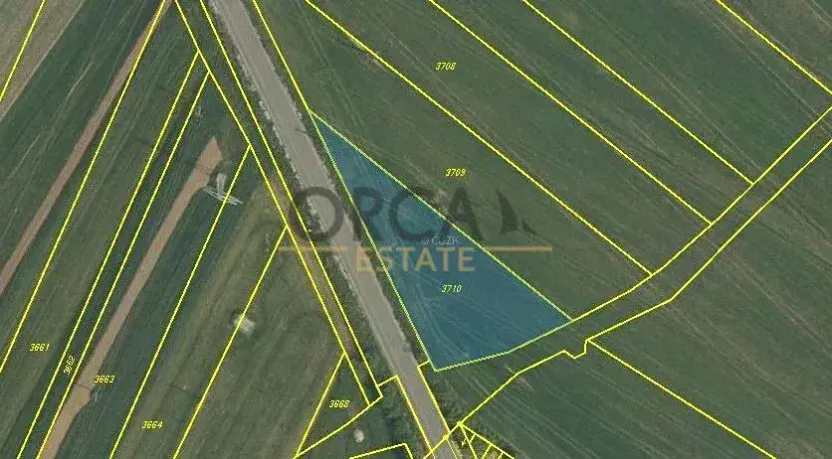 Prodej podílu pole, Neslovice, 1392 m2