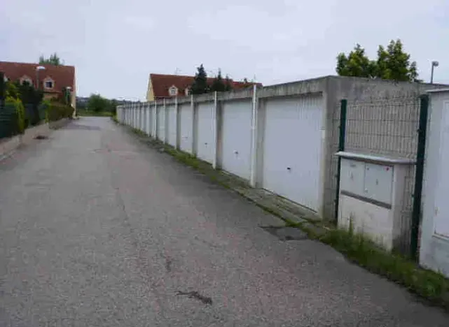 Dražba garáže, České Budějovice, Kopretinová, 18 m2