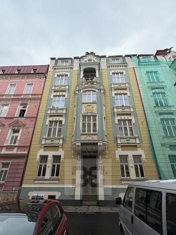 Pronájem bytu 2+1, Karlovy Vary, Koptova, 55 m2