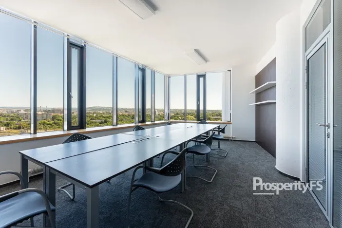 Pronájem kanceláře, Brno - Štýřice, Pražákova, 240 m2
