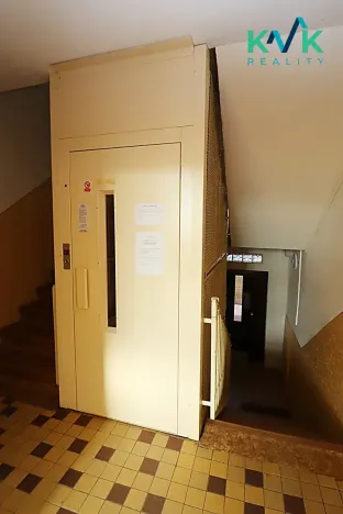 Prodej bytu 2+1, Chomutov, Březenecká, 61 m2