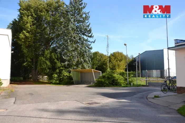 Prodej výrobních prostor, Miletín, Lhotova, 22000 m2