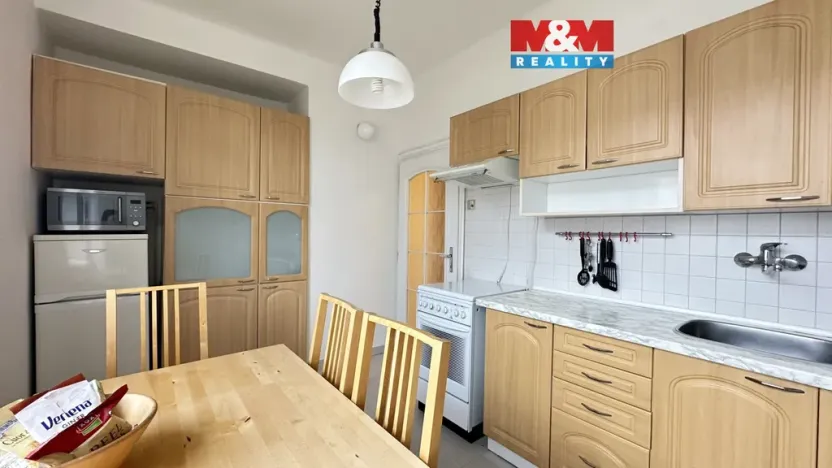 Pronájem bytu 2+1, Praha - Nusle, náměstí Hrdinů, 60 m2