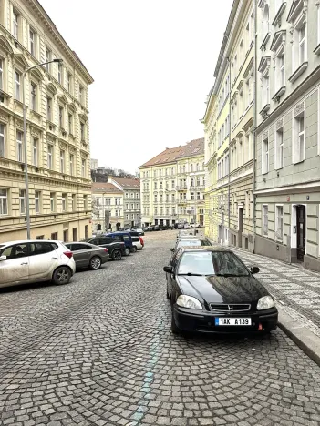 Pronájem bytu 2+kk, Praha - Žižkov, Blahníkova, 51 m2