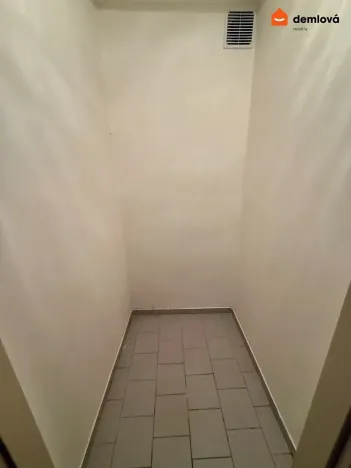 Pronájem bytu 2+kk, Praha - Bubeneč, Jugoslávských partyzánů, 51 m2