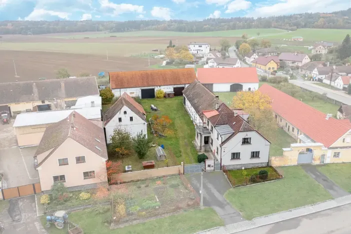 Prodej zemědělské usedlosti, Soběkury, 285 m2