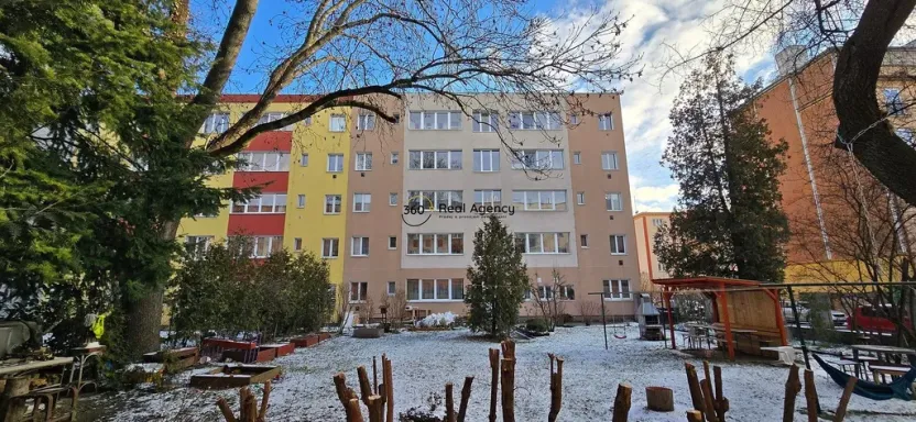 Pronájem bytu 2+kk, Praha - Krč, Za Zelenou liškou, 52 m2
