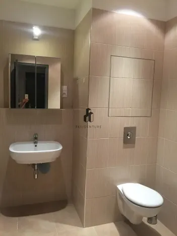 Pronájem bytu 1+kk, Praha - Vinohrady, Korunní, 42 m2