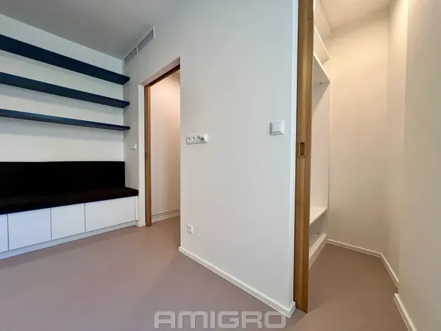 Pronájem bytu 1+kk, Brno, Peroutková, 25 m2