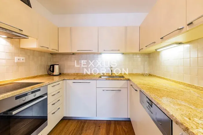 Pronájem bytu 4+kk, Praha - Vinohrady, Italská, 146 m2