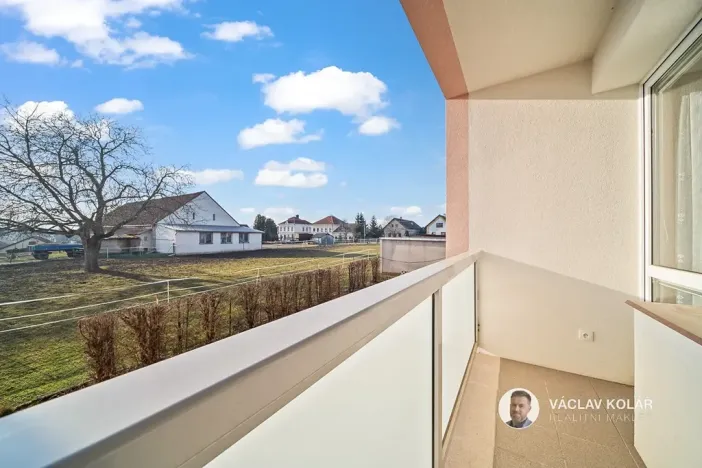 Prodej bytu 3+1, Mžany, 73 m2