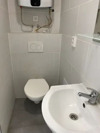 Pronájem bytu 1+kk, Brno, Křenová, 25 m2