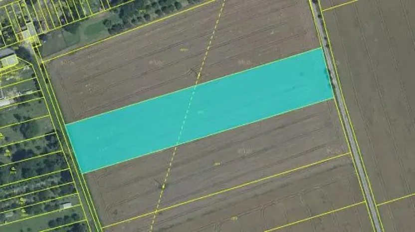 Prodej podílu pole, Tlumačov, 3989 m2