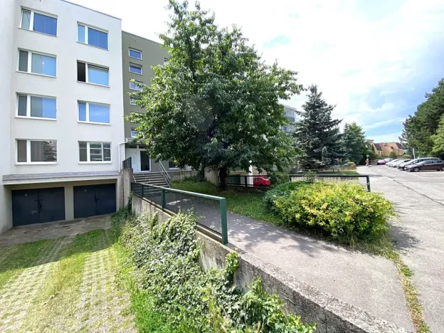 Pronájem bytu 1+kk, Praha, Družicová, 36 m2