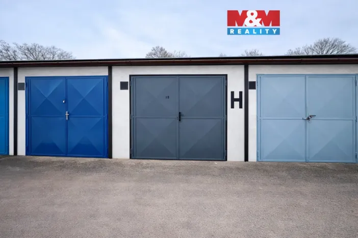 Pronájem garáže, Pardubice - Zelené Předměstí, 18 m2