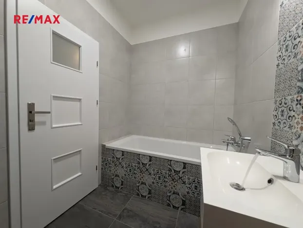 Pronájem bytu 2+1, Praha - Vršovice, Na louži, 72 m2