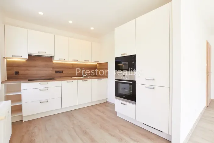 Pronájem bytu 3+kk, Praha - Krč, Kukučínova, 60 m2