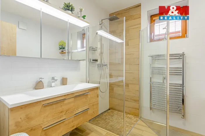 Prodej rodinného domu, Roztoky, Zvoncová, 162 m2