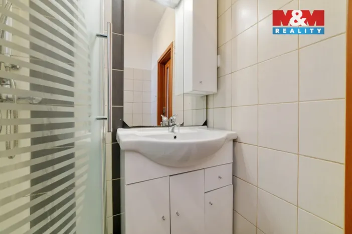 Prodej bytu 2+kk, Mariánské Lázně, Husova, 48 m2