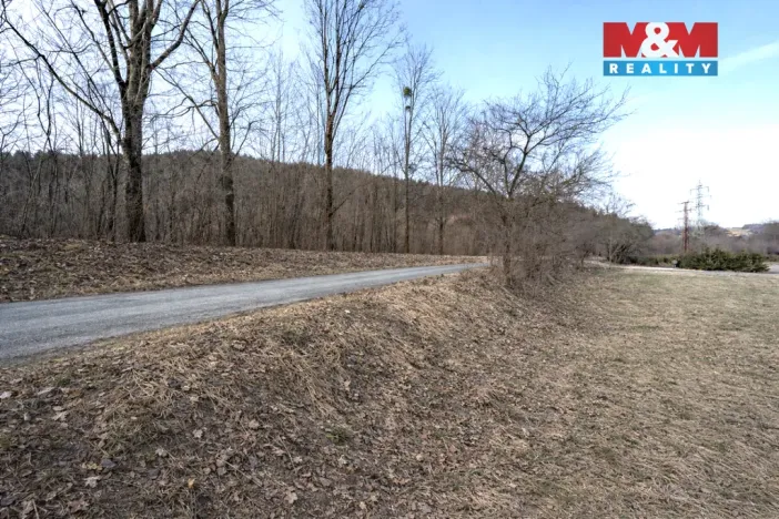 Prodej pole, Vsetín, 1931 m2