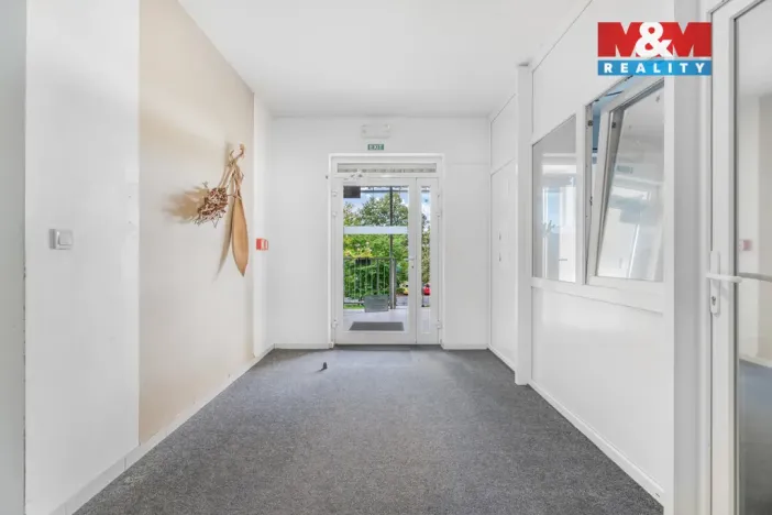 Prodej činžovního domu, Milovice, Topolová, 3337 m2