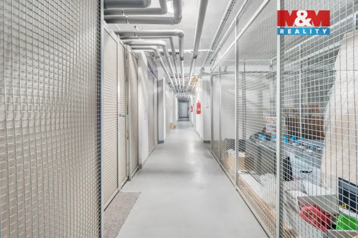 Prodej činžovního domu, Milovice, Topolová, 3337 m2