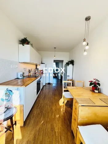 Prodej bytu 4+1, Praha - Modřany, Pertoldova, 89 m2