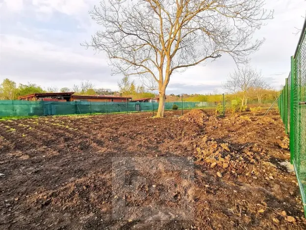 Pronájem zahrady, Praha - Horní Počernice, Stoliňská, 270 m2