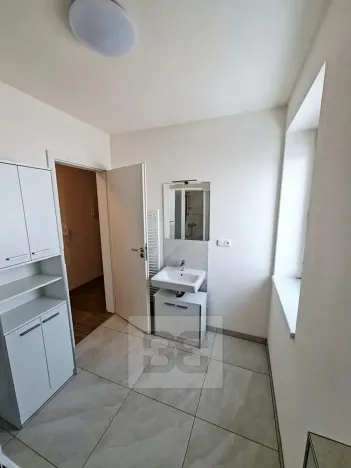 Pronájem bytu 2+kk, Střelice, Nová ulice, 50 m2