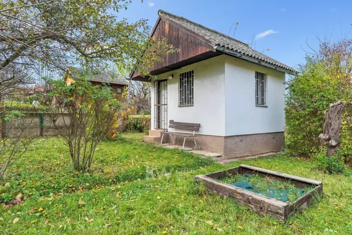 Prodej pozemku pro bydlení, Praha - Záběhlice, U záběhlického zámku, 261 m2