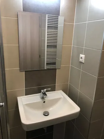 Pronájem bytu 1+kk, Olomouc, Edvarda Beneše, 27 m2